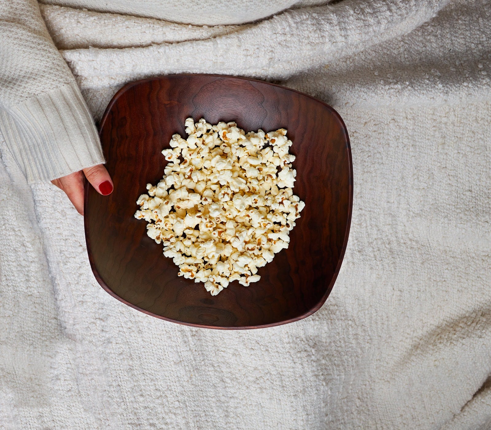 WHERE GEOMETRY MEETS NATURAL GRAIN