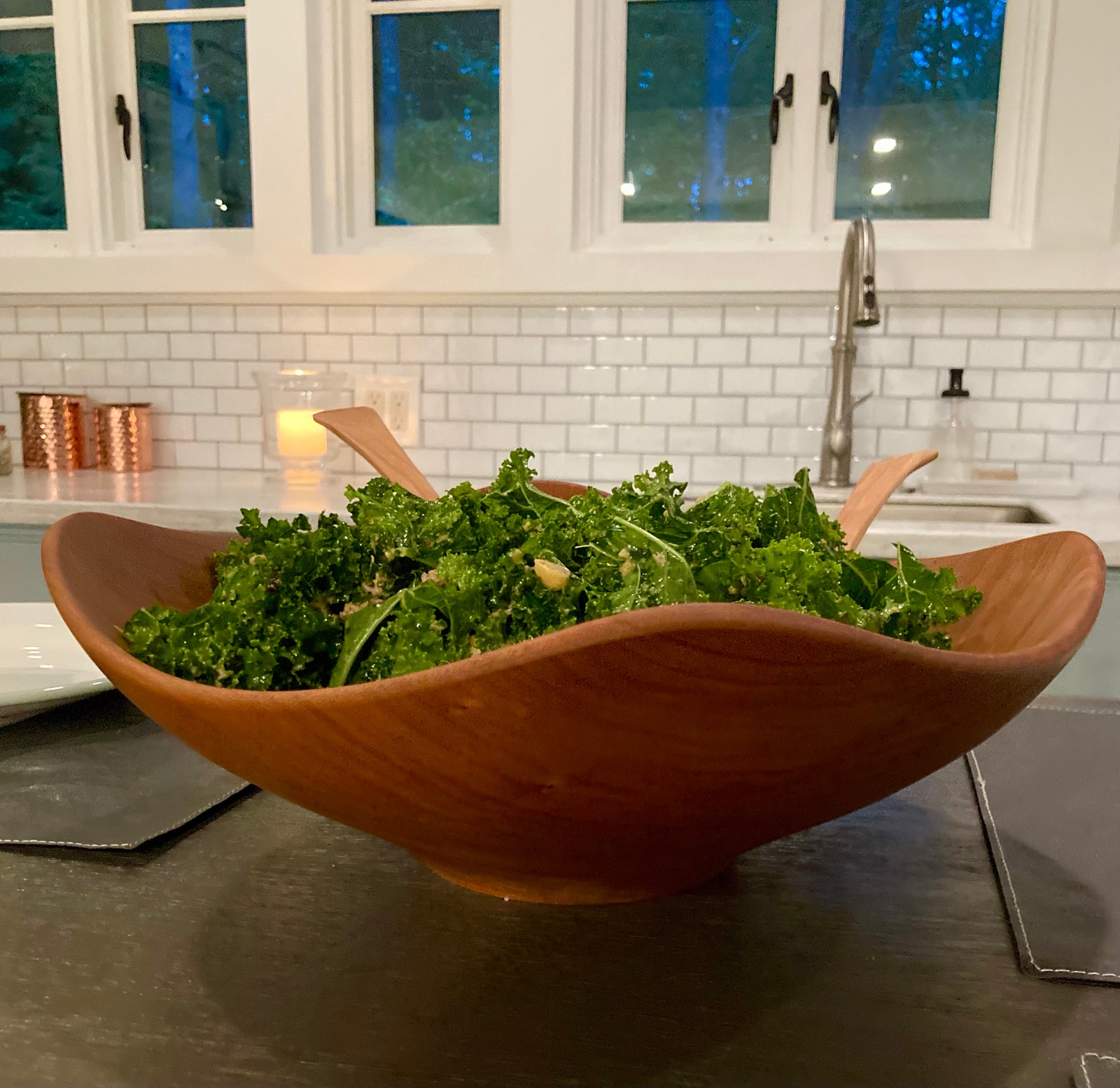 THE LARGE ECHO—BOLD AND BEAUTIFULLY FUNCTIONAL