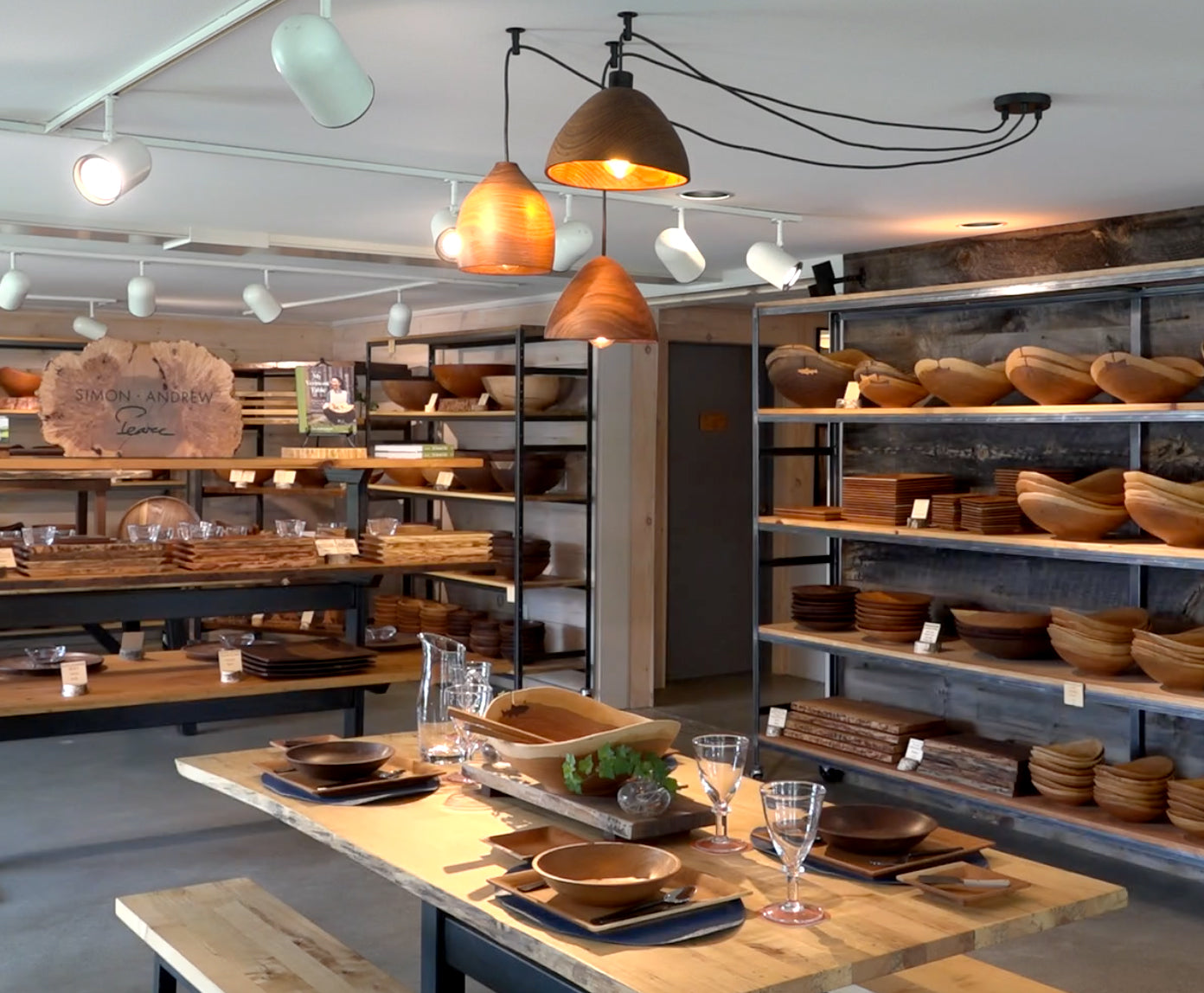 Hartland VT Shopping wooden bowls