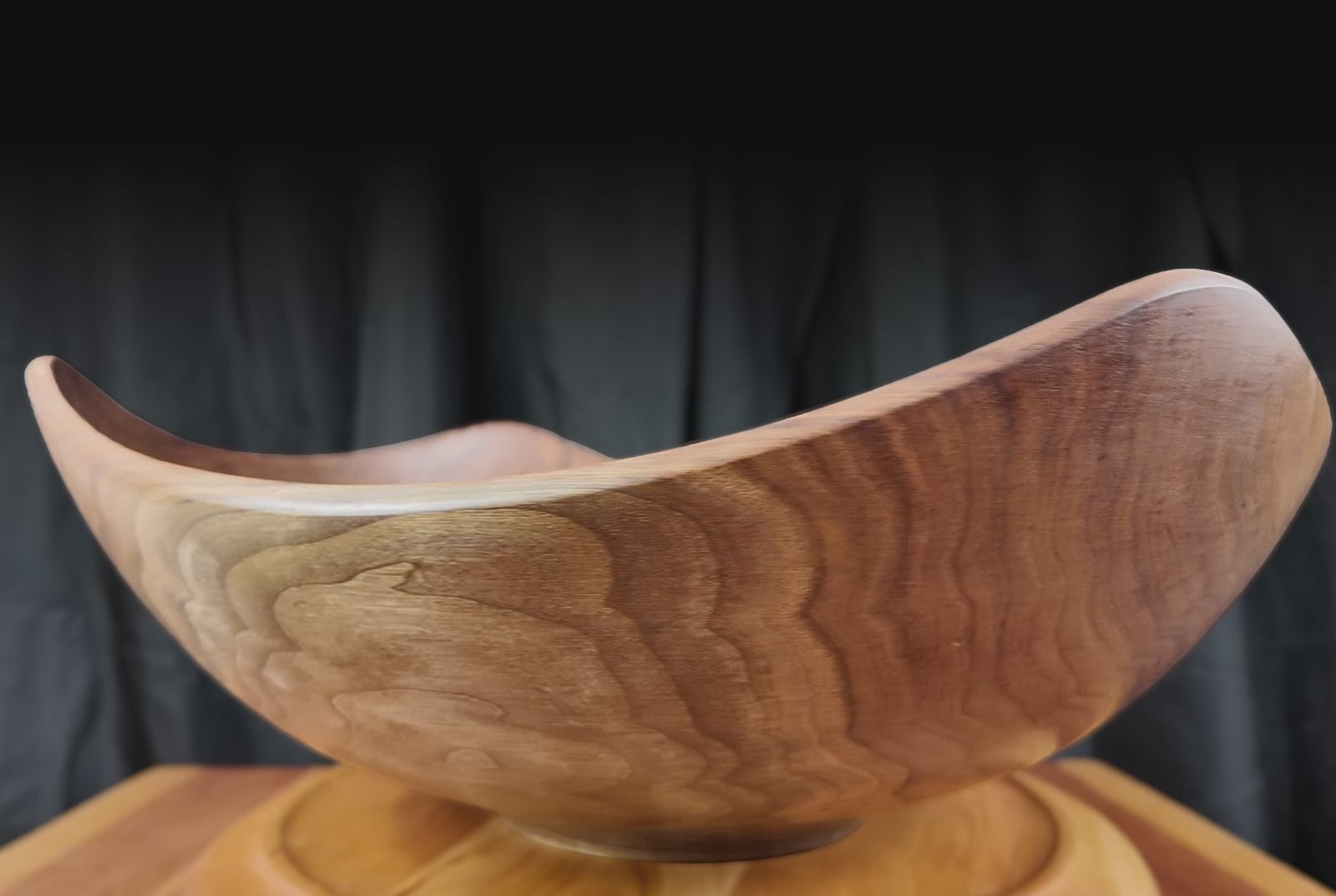 Extra Large Walnut Echo Bowl