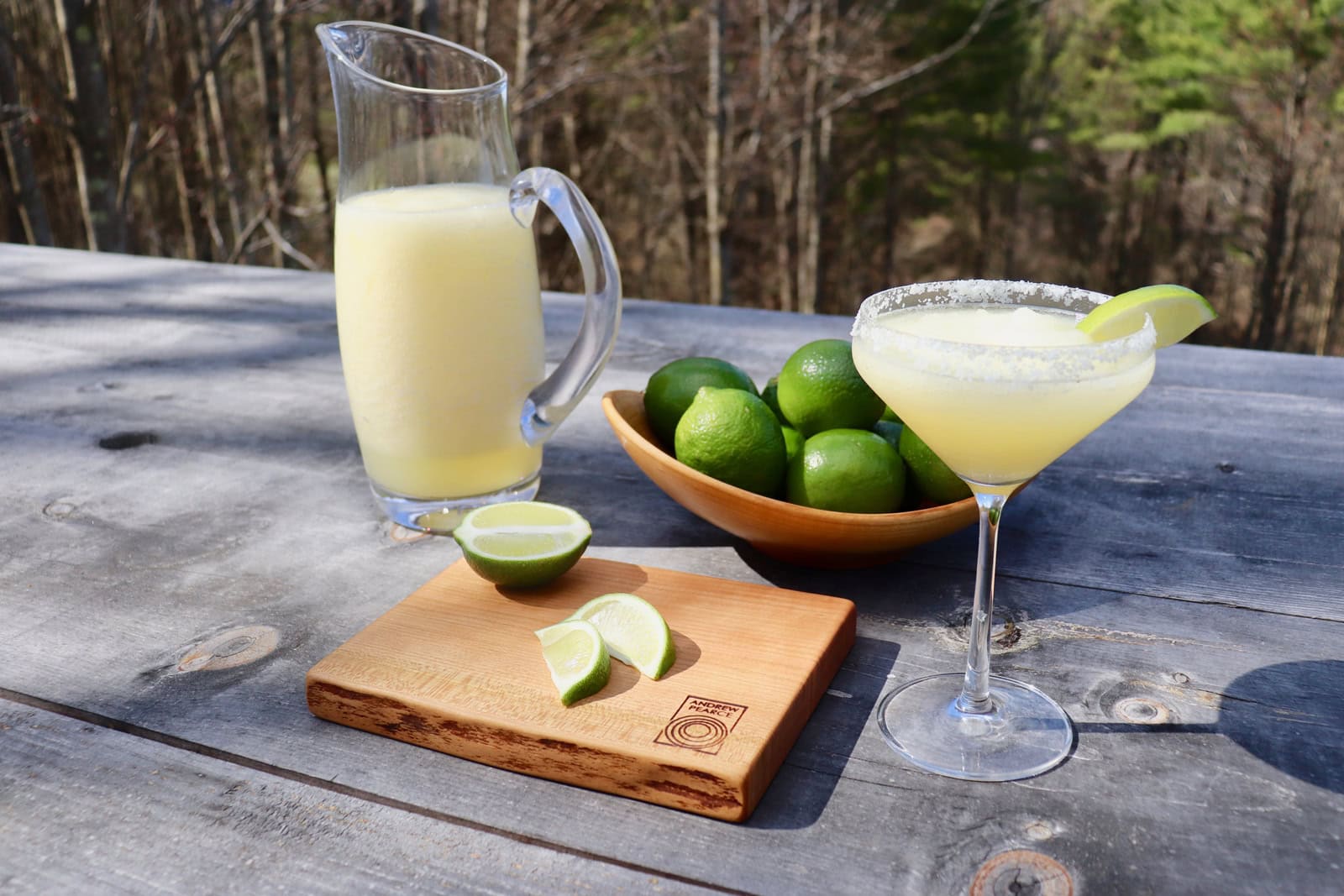 THE DAILY COMPANION FOR YOUR COUNTER OR BAR