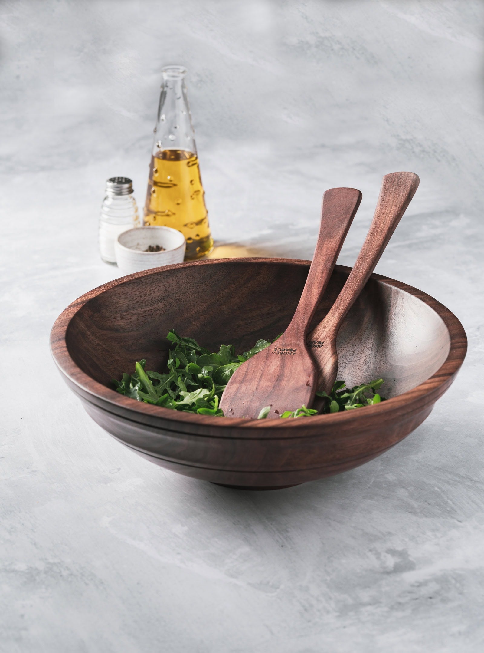 THE SHOWPIECE BOWL FOR EVERY MILESTONE